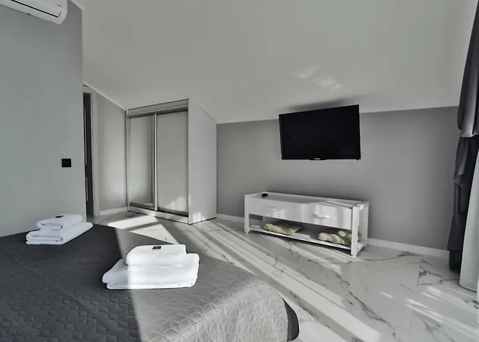 апарт-готель Logos Apartament