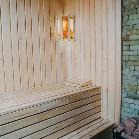 апарт-готель Logos 아파트 *